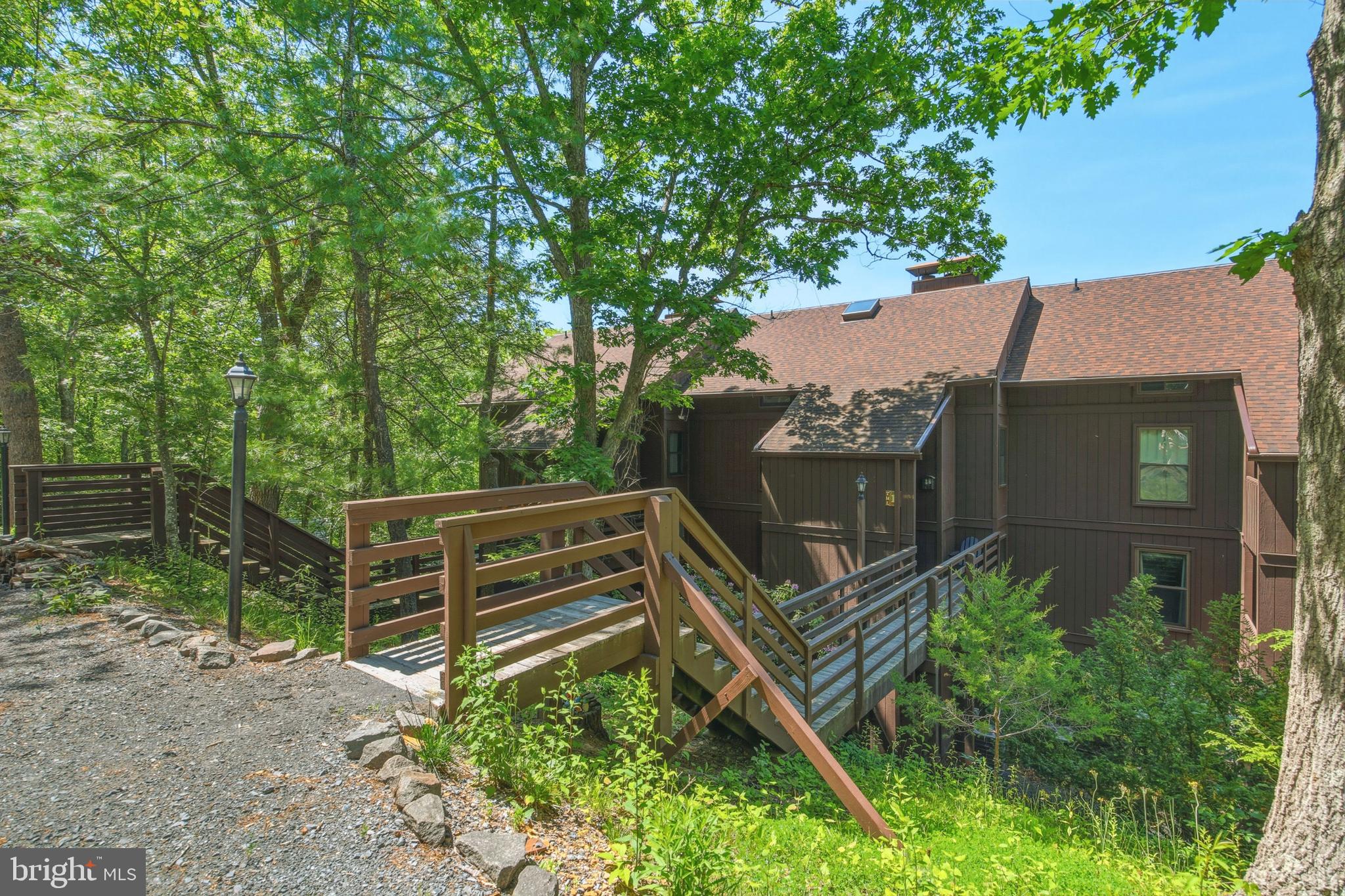 274 The Hill Road, Unit 13C Basye, VA 22810 - Photo 3 of 45 Entrance