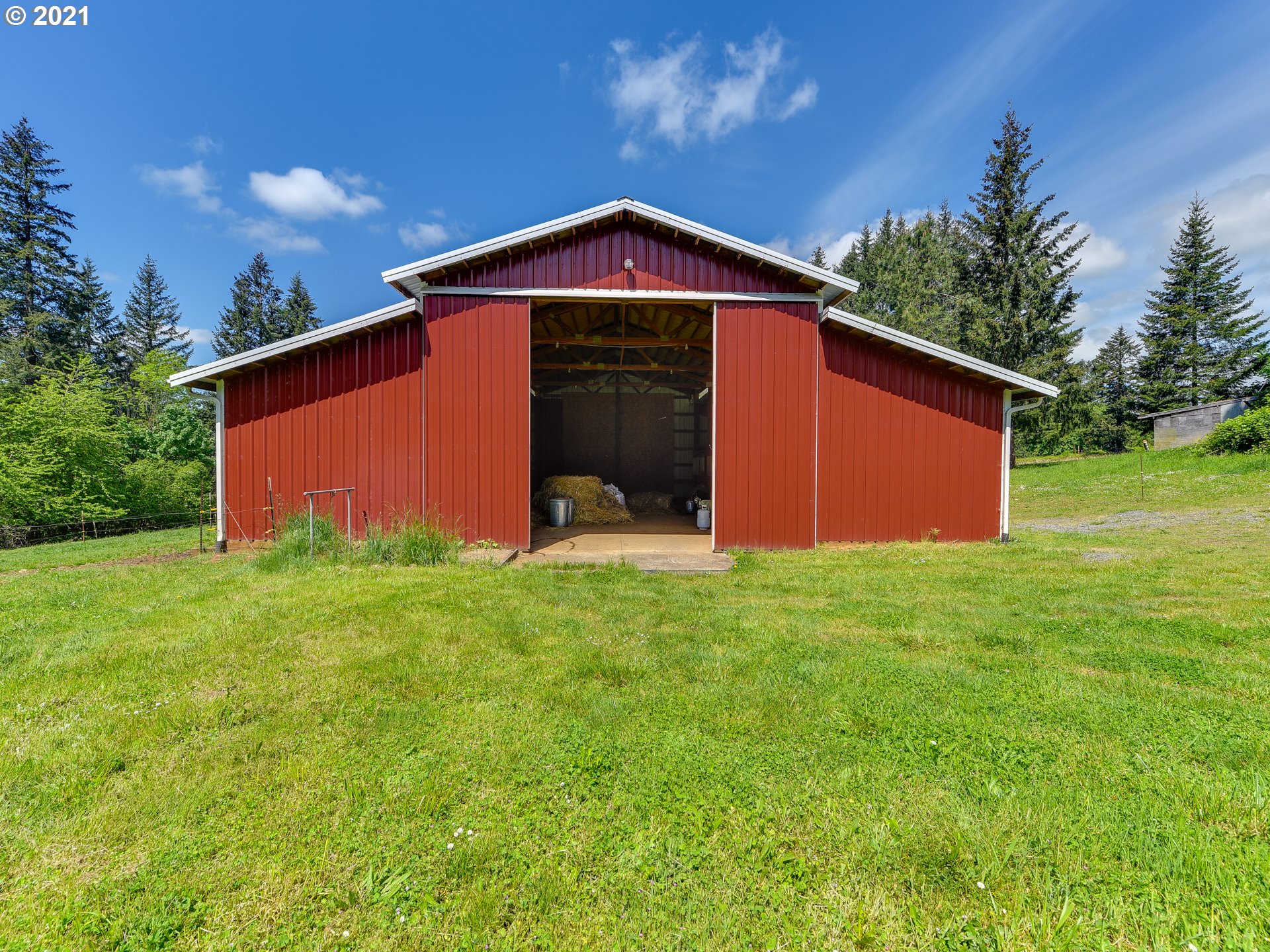 24125 Southeast Howlett Road Eagle Creek, OR 97022 - Photo 26 of 32 Gallery Image 26