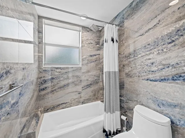 $12,000 | 1050 Seminole Drive, Unit 2A, Fort Lauderdale, FL 33304