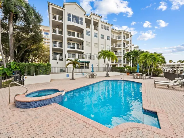 $12,000 | 1050 Seminole Drive, Unit 2A, Fort Lauderdale, FL 33304