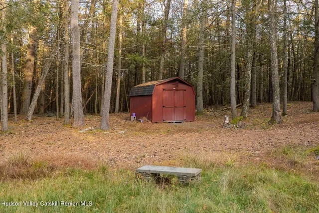 $1,340,000 | 66 Plochmann Lane, Woodstock, NY 12498