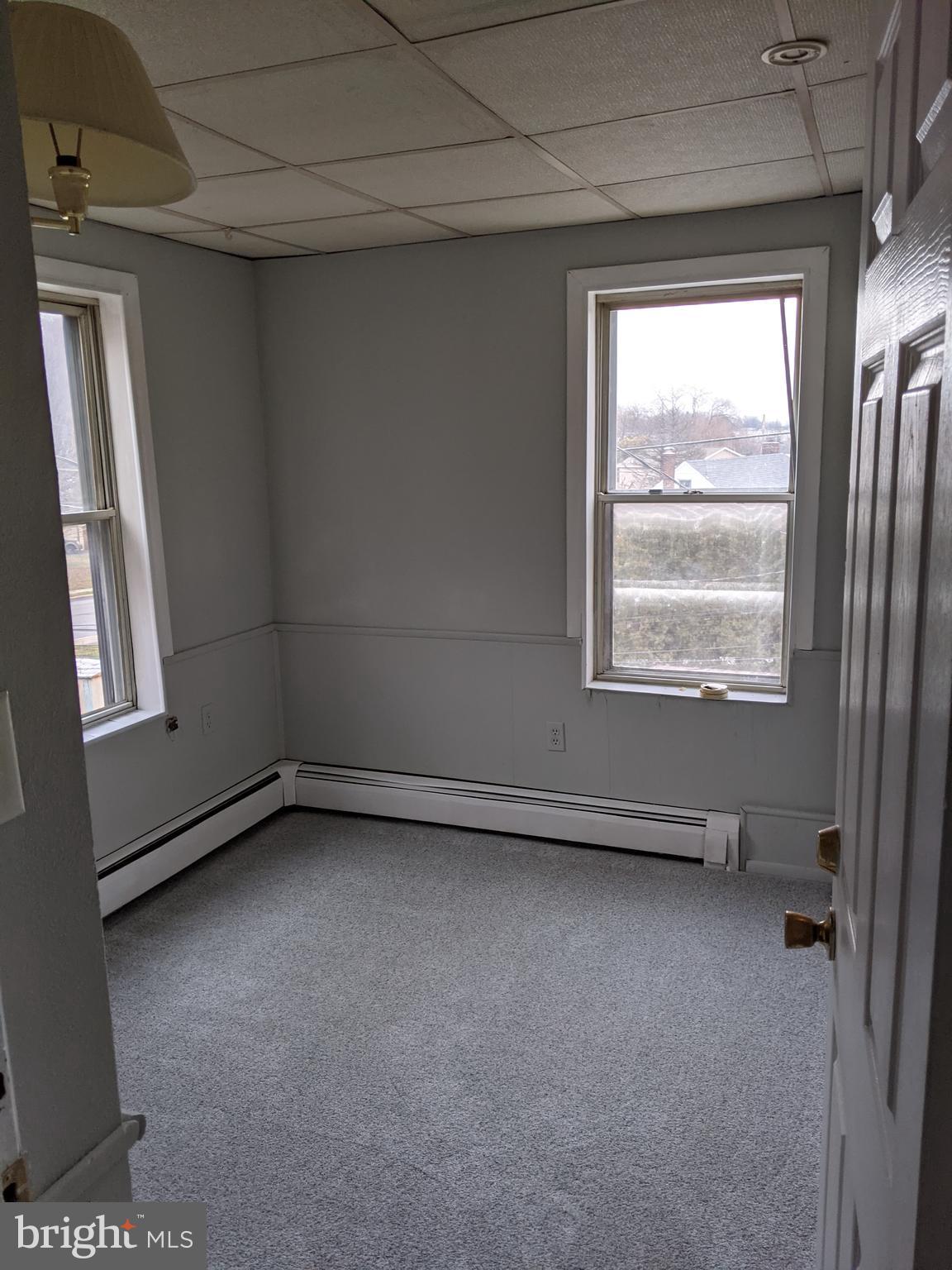 312 Summit Avenue West Reading, PA 19611 - Photo 13 of 15