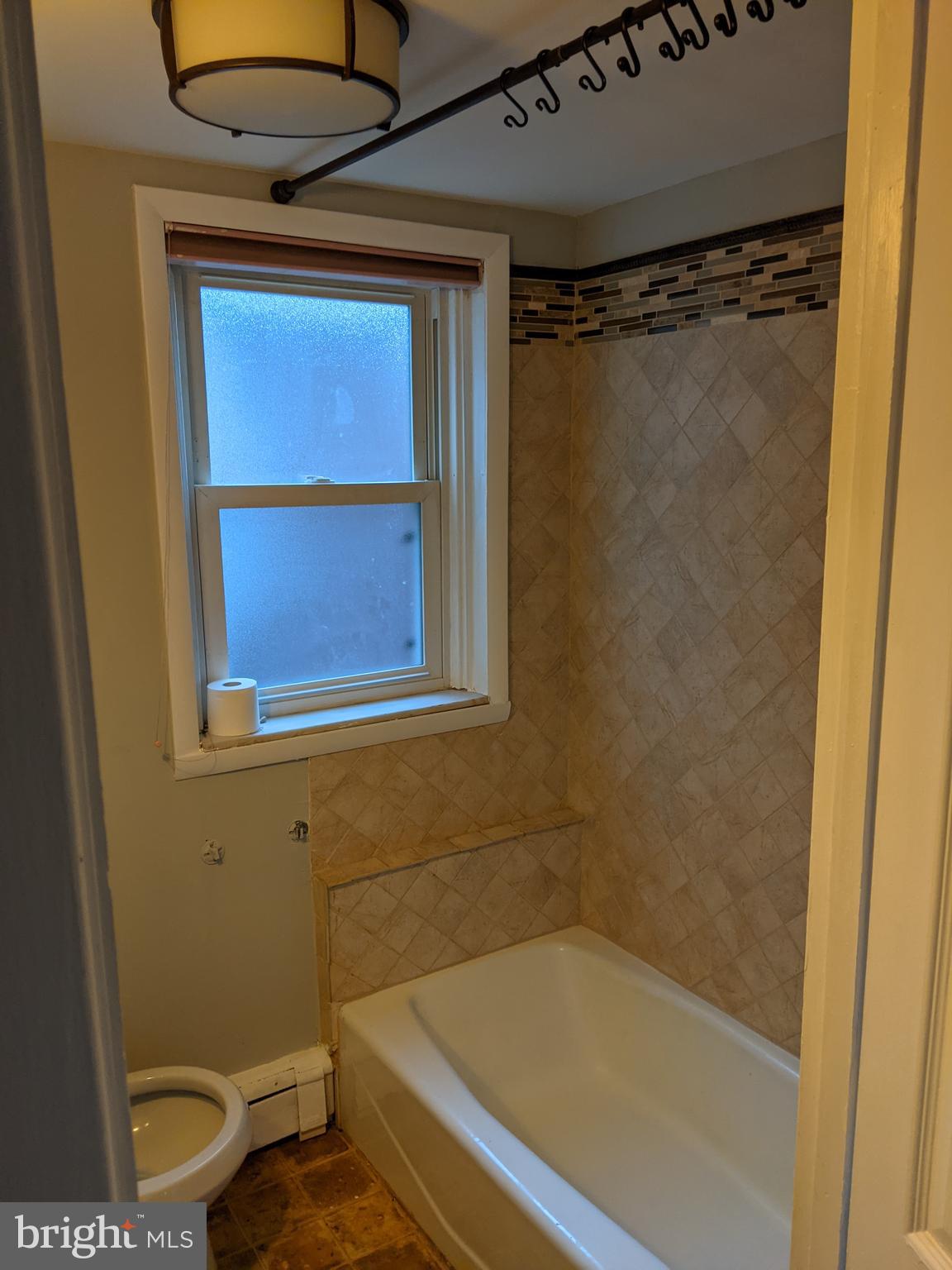 312 Summit Avenue West Reading, PA 19611 - Photo 8 of 15
