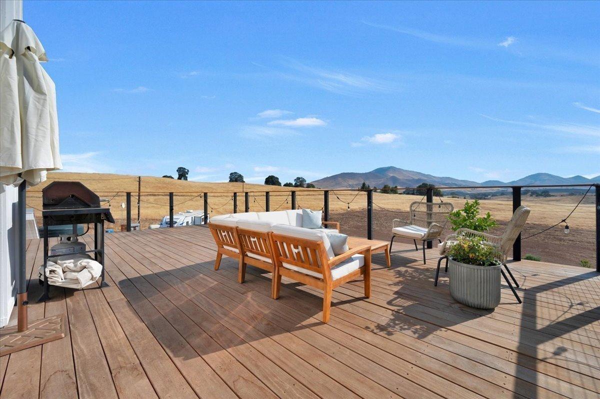 22654 Cobblestone Lane Sanger, CA 93657 - Photo 43 of 64 a view of a terrace with seating space