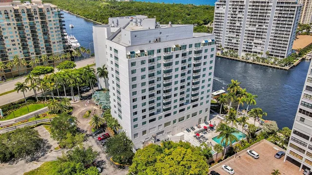 $195,000 | 2670 East Sunrise Boulevard, Unit 705, Fort Lauderdale, FL 33304