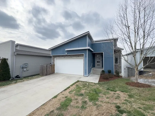$726,400 | 1753 Boxwood Drive, Nashville, TN 37211