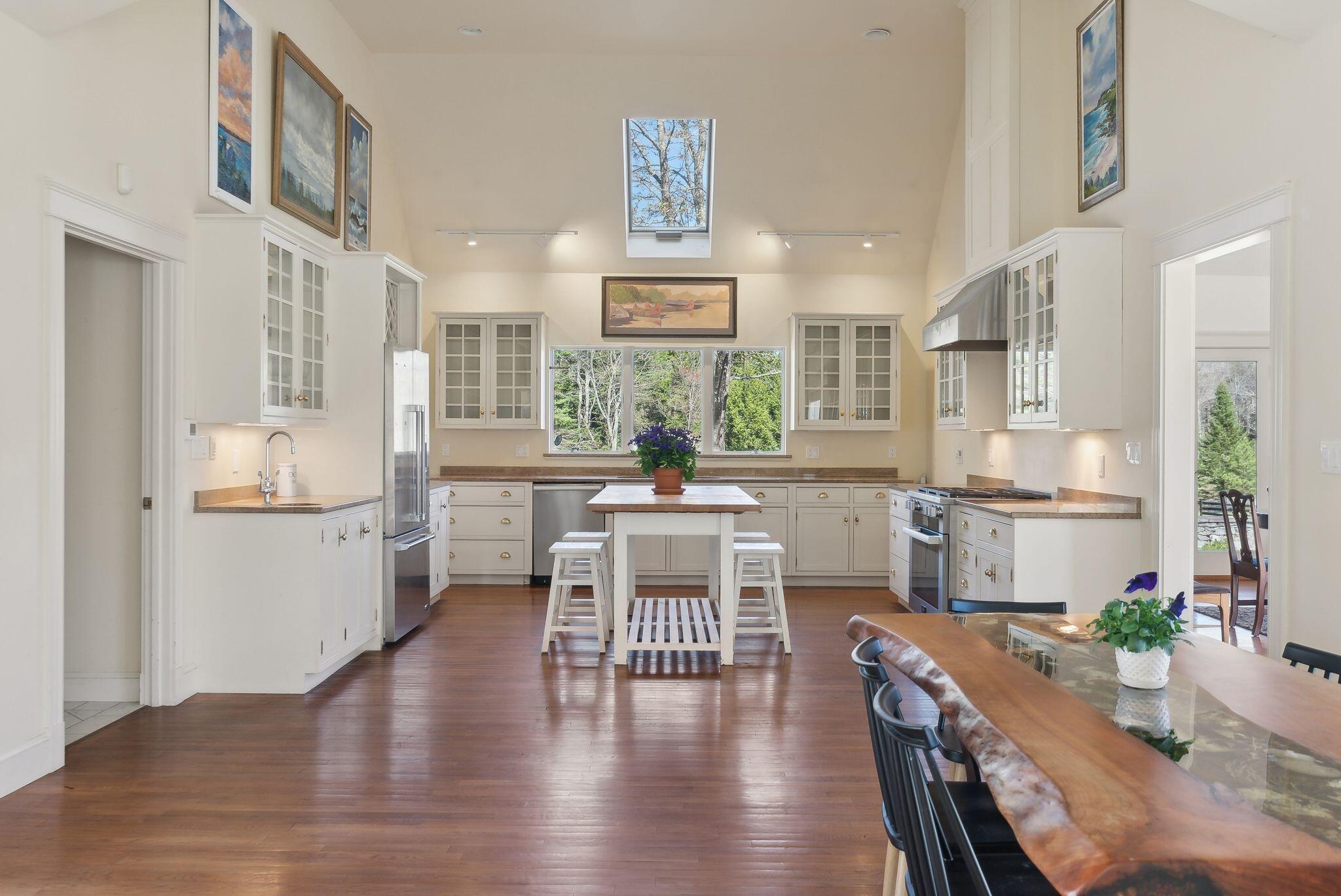 238 Hallowell Road Pownal, ME 04069 - Photo 19 of 95 31_DSC05588