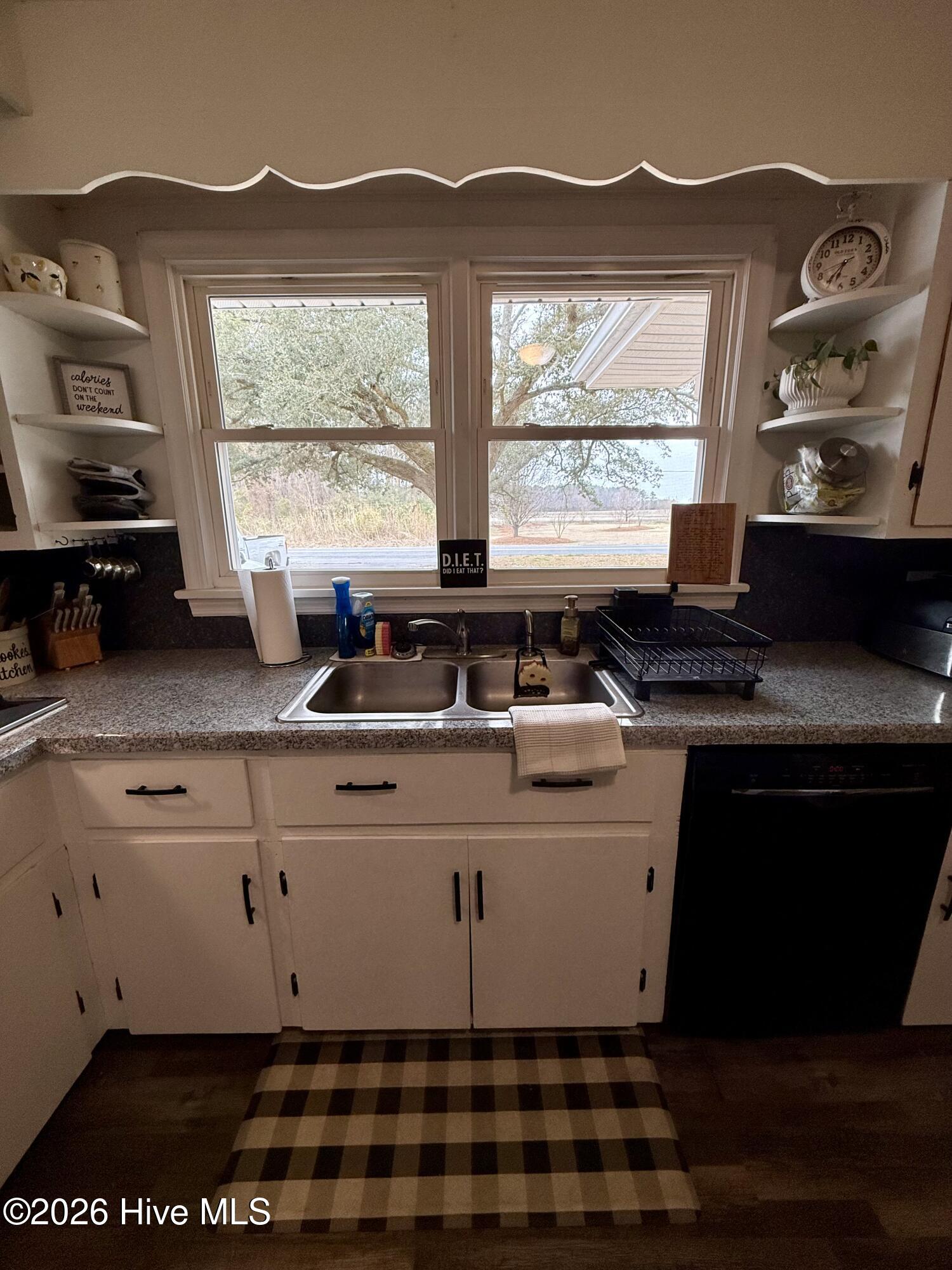 1105 Cowin Road Williamston, NC 27892 - Photo 27 of 59 Kitchen