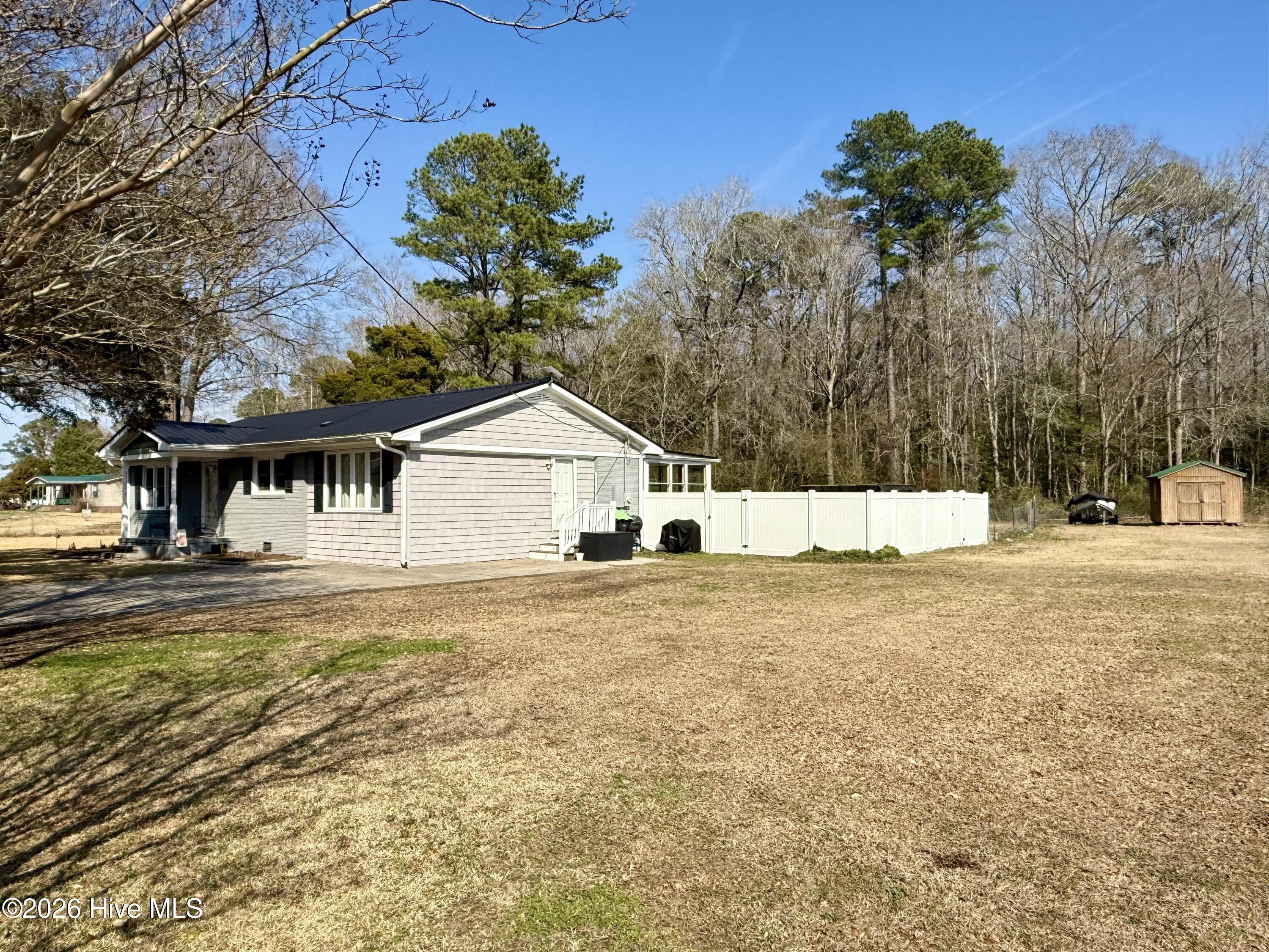 1105 Cowin Road Williamston, NC 27892 - Photo 4 of 59 Front Side View