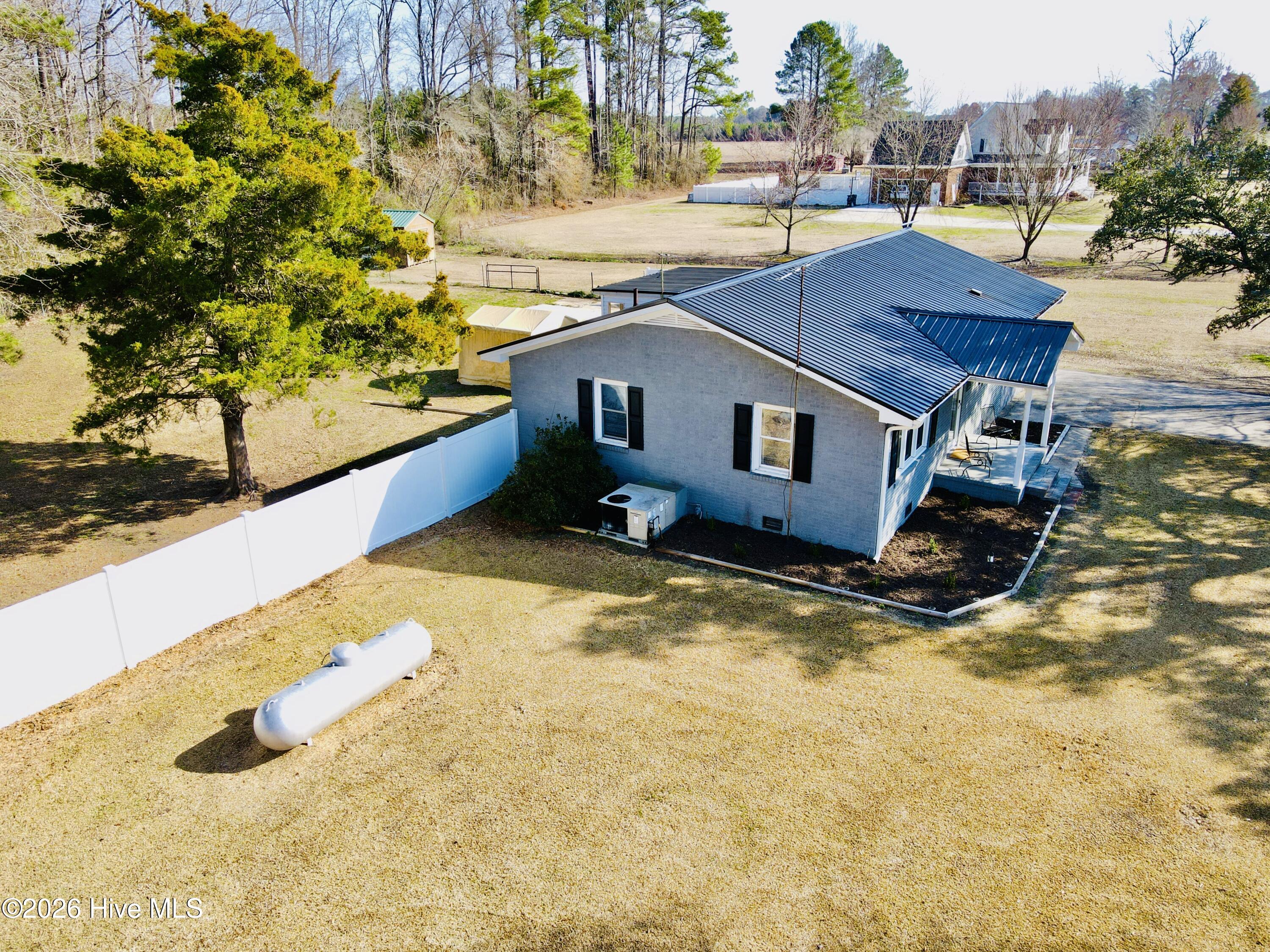1105 Cowin Road Williamston, NC 27892 - Photo 6 of 59 Front Side View of property