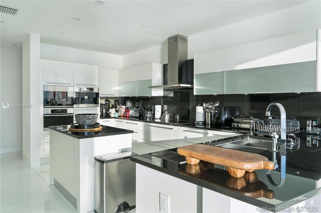 $4,100,000 | 17121 Collins Avenue, Unit 4605, Sunny Isles Beach, FL 33160