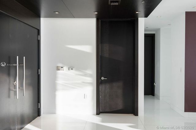 $4,100,000 | 17121 Collins Avenue, Unit 4605, Sunny Isles Beach, FL 33160