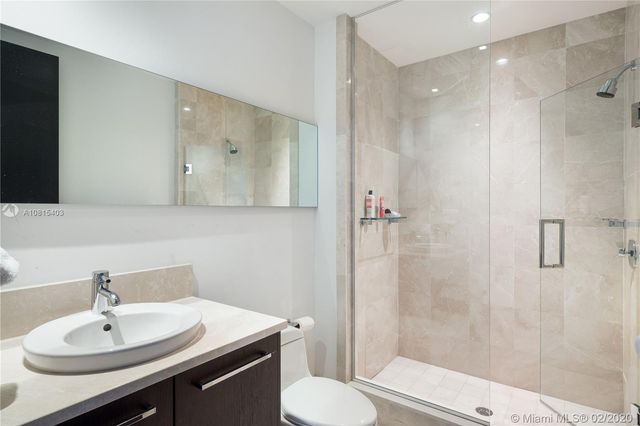 $4,100,000 | 17121 Collins Avenue, Unit 4605, Sunny Isles Beach, FL 33160