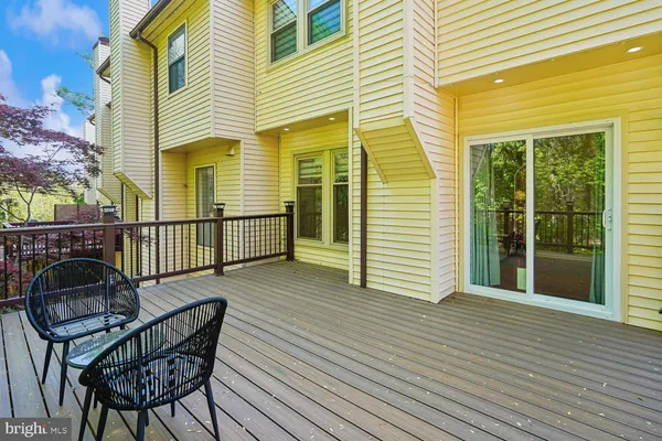 $3,850 | 6608 Westbury Oaks Court, Springfield, VA 22152