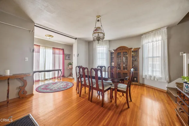 $935,000 | 1318 East Garfield Avenue, Glendale, CA 91205