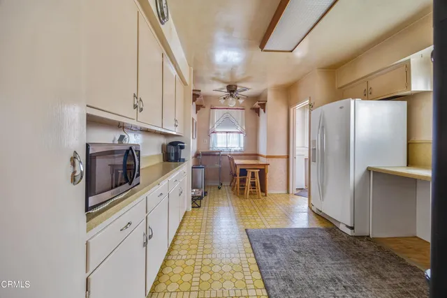 $935,000 | 1318 East Garfield Avenue, Glendale, CA 91205