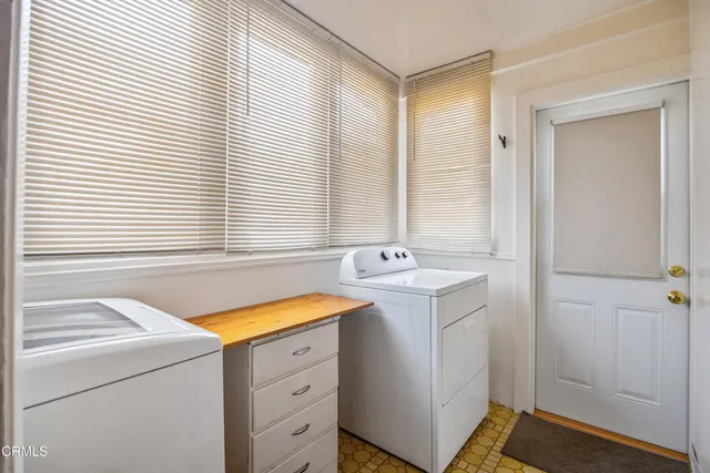 $935,000 | 1318 East Garfield Avenue, Glendale, CA 91205