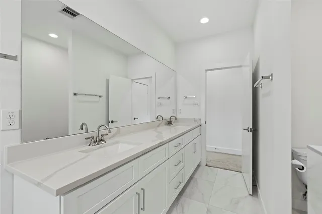 $1,975 | 847 Rachel Street, Unit D, Houston, TX 77091