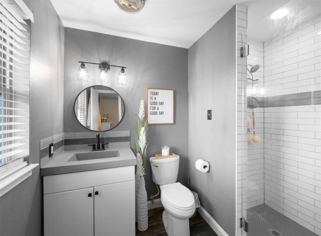 3750 Ridgeoak Way Farmers Branch, TX 75244 - Photo 11 of 26