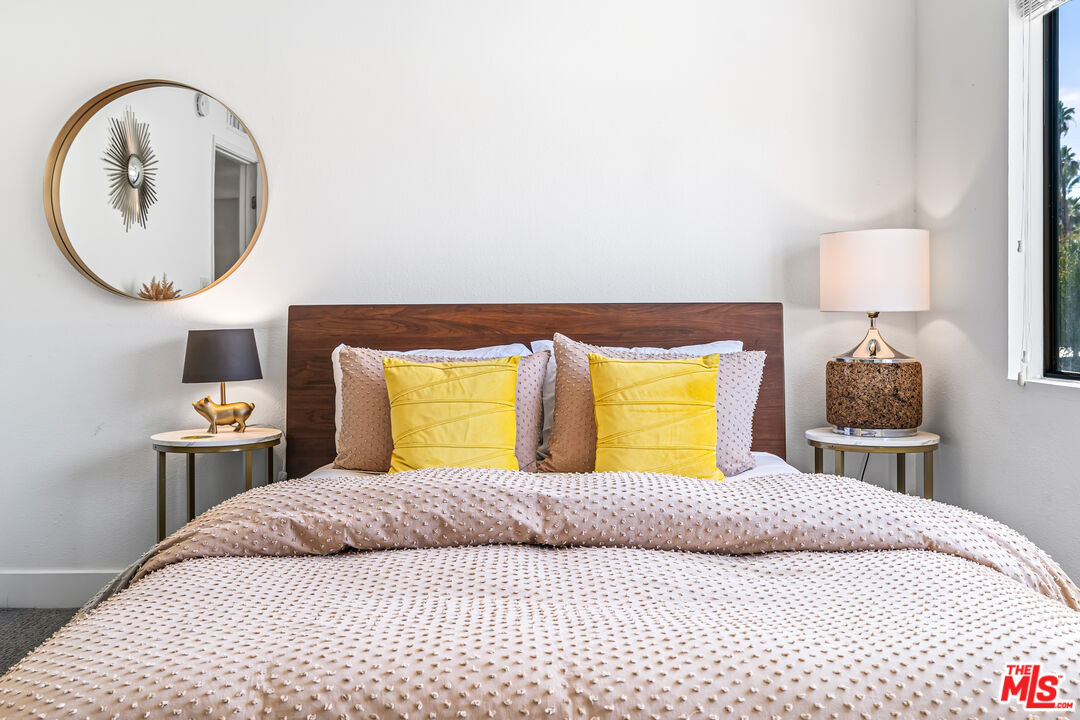 544 North Tercero Circle Palm Springs, CA 92262 - Photo 31 of 75