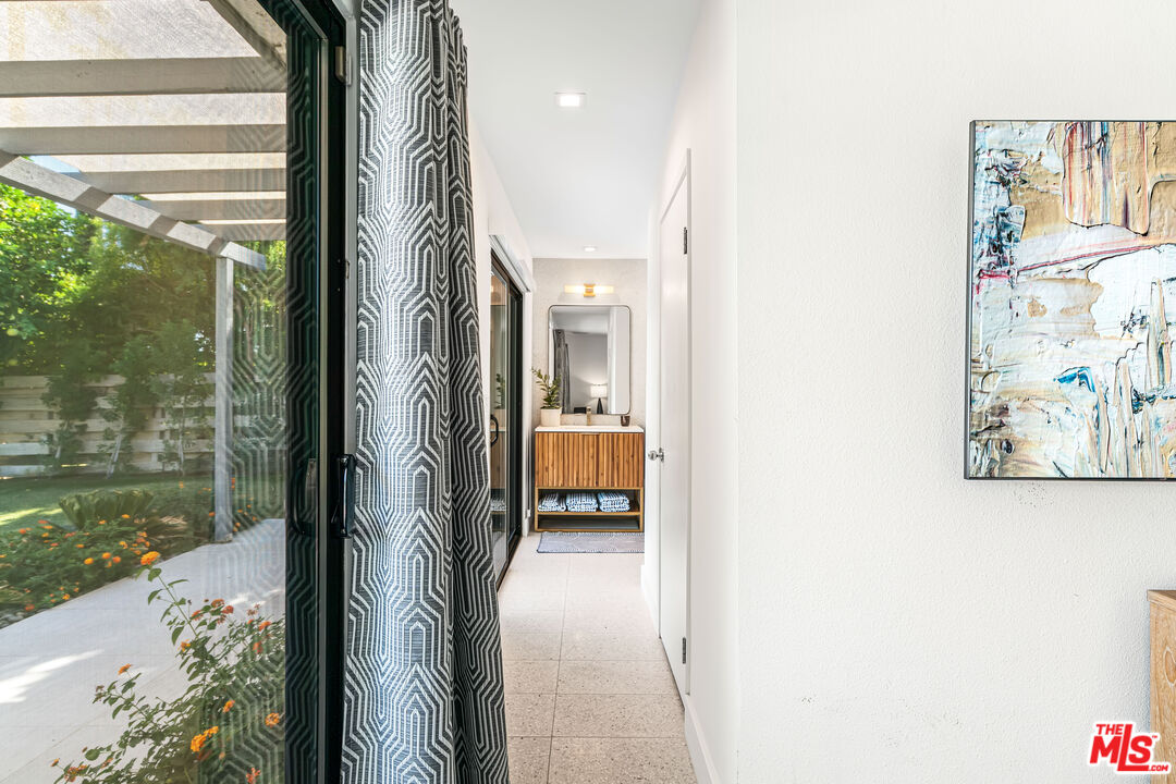 544 North Tercero Circle Palm Springs, CA 92262 - Photo 38 of 75