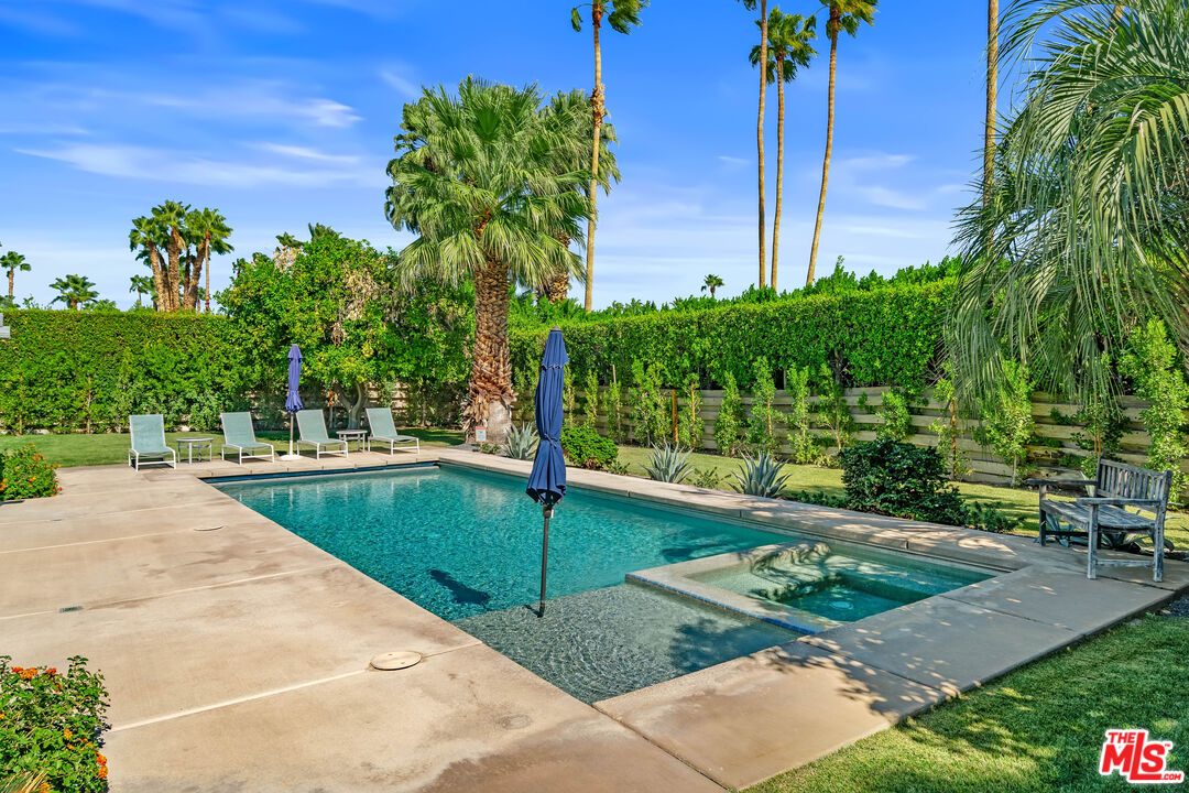 544 North Tercero Circle Palm Springs, CA 92262 - Photo 44 of 75