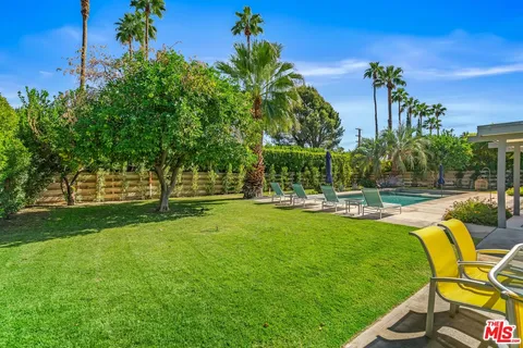 $1,150,000 | 544 North Tercero Circle, Palm Springs, CA 92262