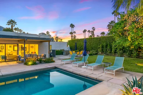 $1,150,000 | 544 North Tercero Circle, Palm Springs, CA 92262