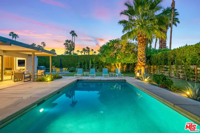 $1,150,000 | 544 North Tercero Circle, Palm Springs, CA 92262
