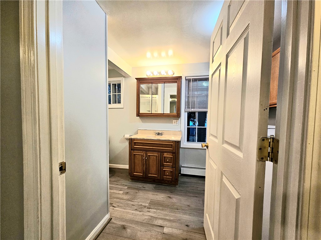 82 Wood Street Coventry, RI 02816 - Photo 11 of 28