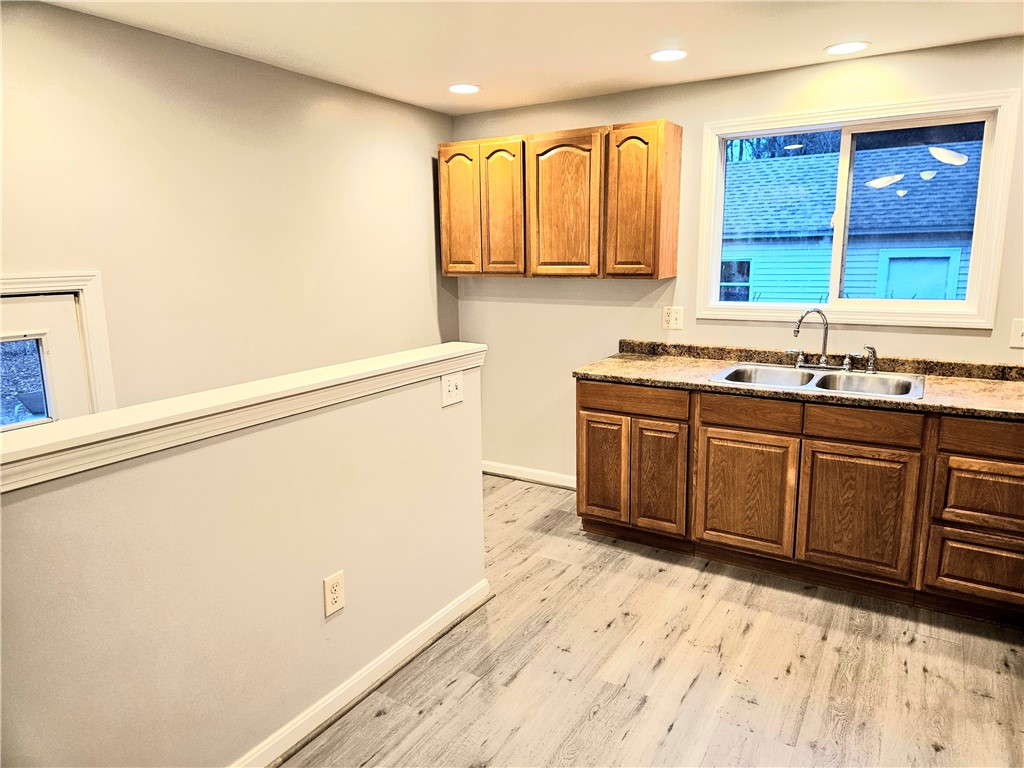82 Wood Street Coventry, RI 02816 - Photo 22 of 28