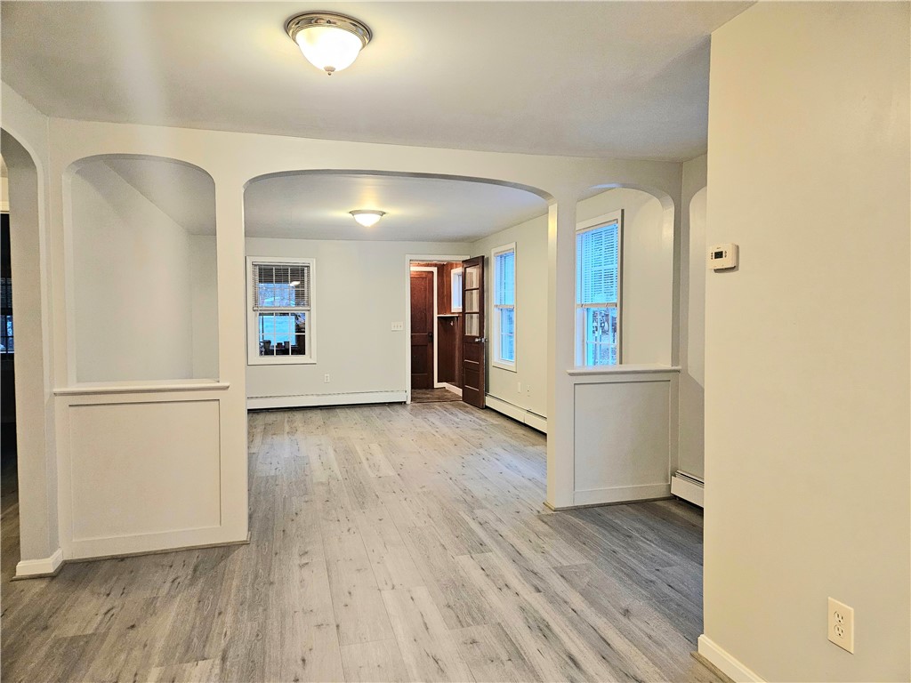 82 Wood Street Coventry, RI 02816 - Photo 6 of 28