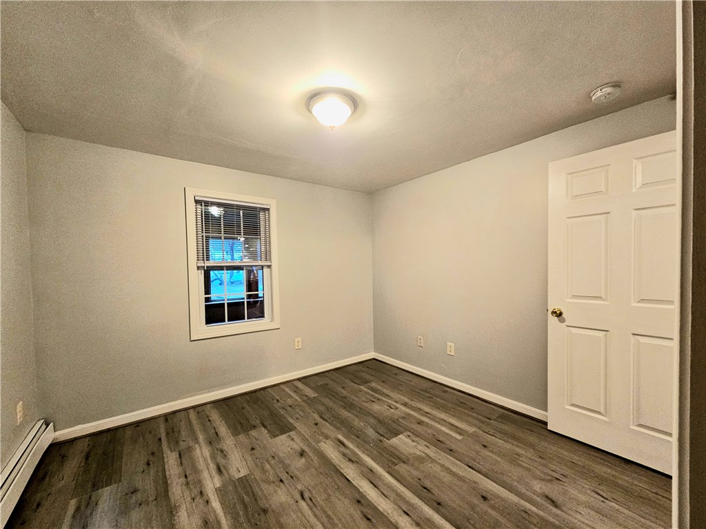 82 Wood Street Coventry, RI 02816 - Photo 9 of 28