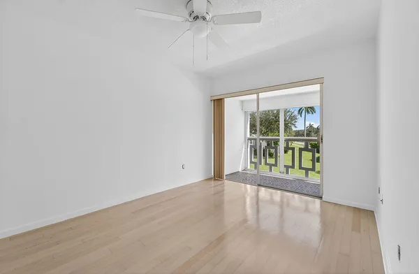 $215,000 | 331 Tequesta Drive, Unit 224, Tequesta, FL 33469