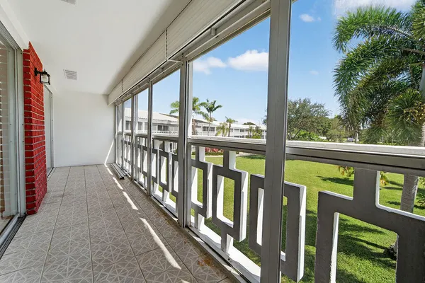 $215,000 | 331 Tequesta Drive, Unit 224, Tequesta, FL 33469