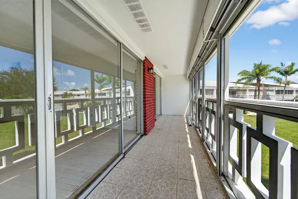 $215,000 | 331 Tequesta Drive, Unit 224, Tequesta, FL 33469