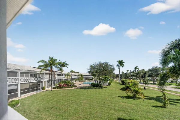 $215,000 | 331 Tequesta Drive, Unit 224, Tequesta, FL 33469