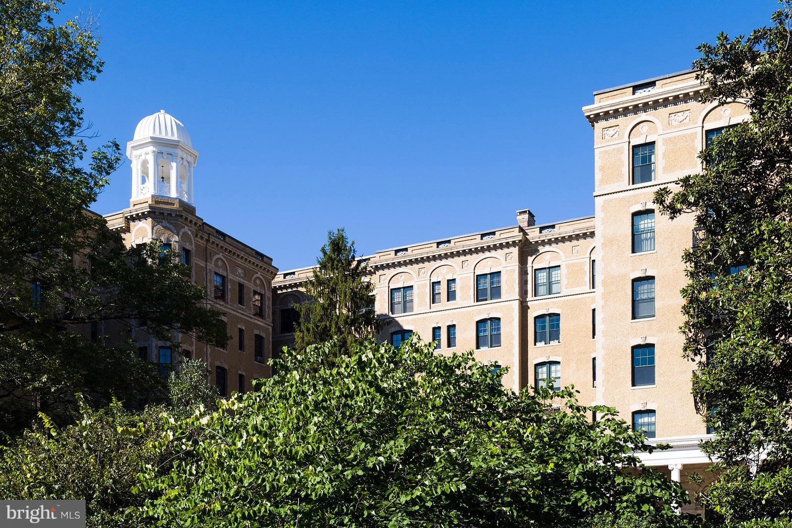 2853 Ontario Road Northwest, Unit 421 Washington, DC 20009 - Photo 24 of 35 a front view of a multi story building