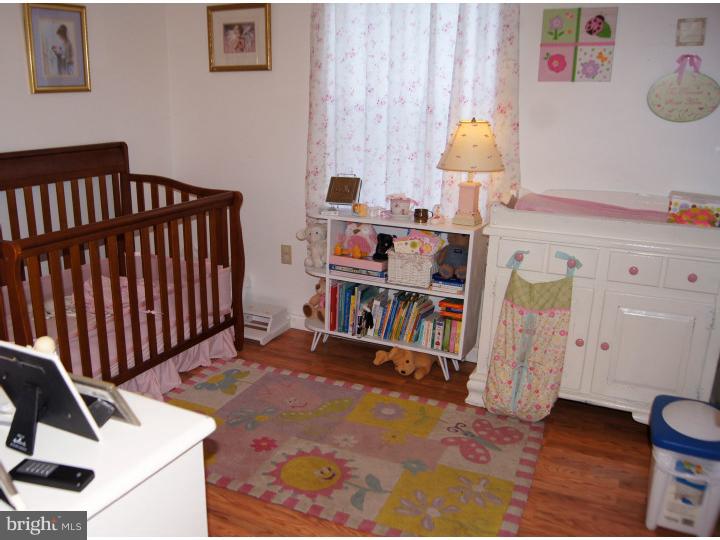 18 Meadow Road New Castle, DE 19720 - Photo 9 of 16 Bedroom