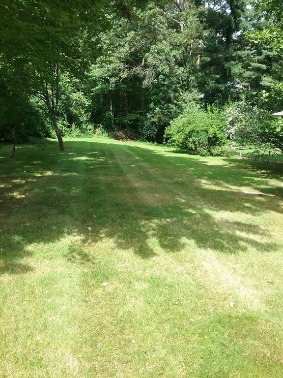 144 Oak Ridge Drive Ayer, MA 01432 - Photo 8 of 19 Gallery Image 8