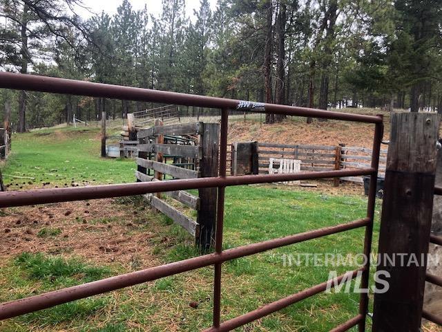 2891 Peola Road Pomeroy, WA 99347 - Photo 30 of 37