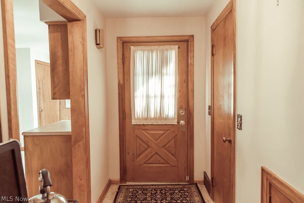 2400 Ridgedale Avenue Northwest Canton, OH 44708 - Photo 24 of 32 Gallery Image 24