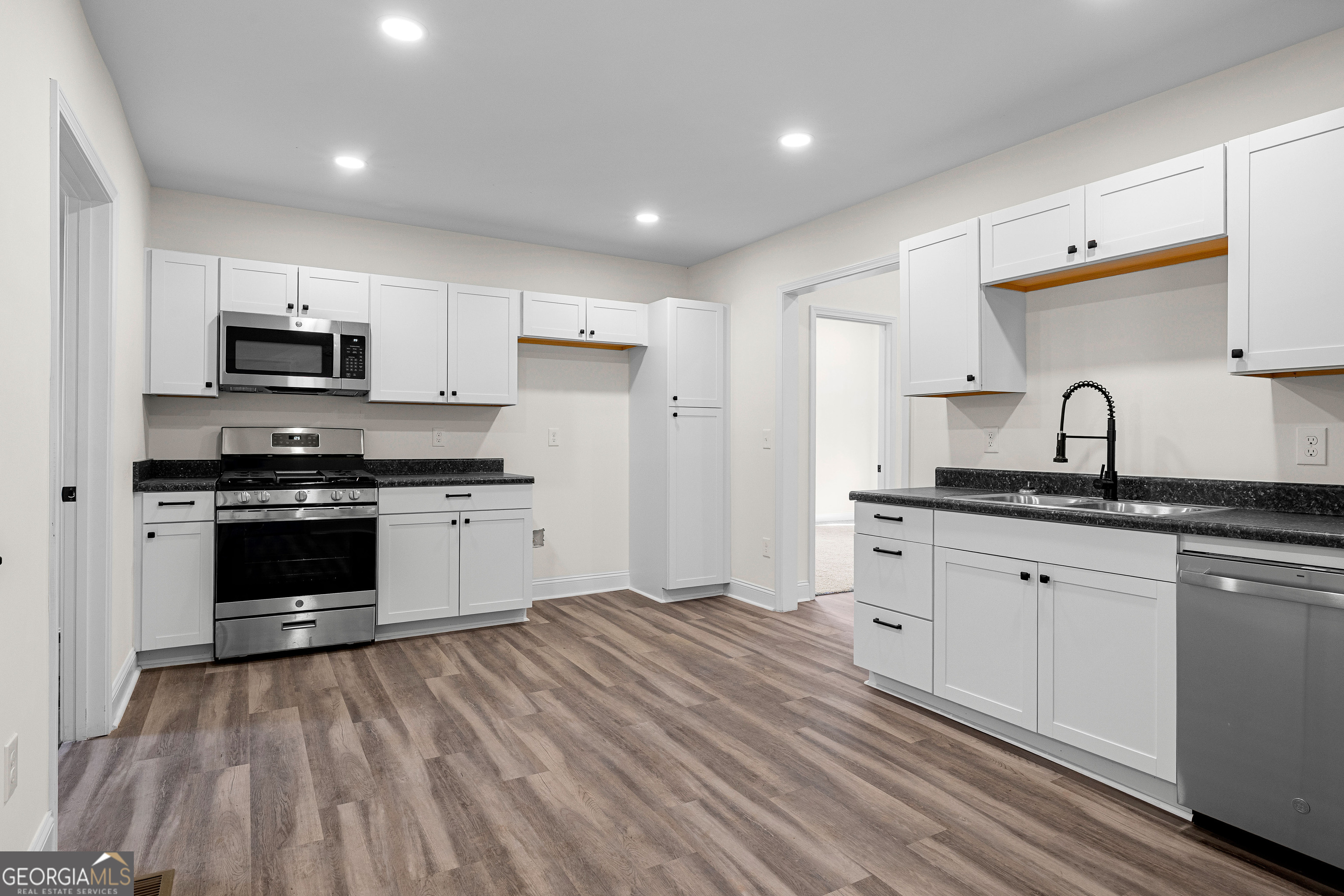 41 Wilcoxon Street Newnan, GA 30263 - Photo 26 of 31