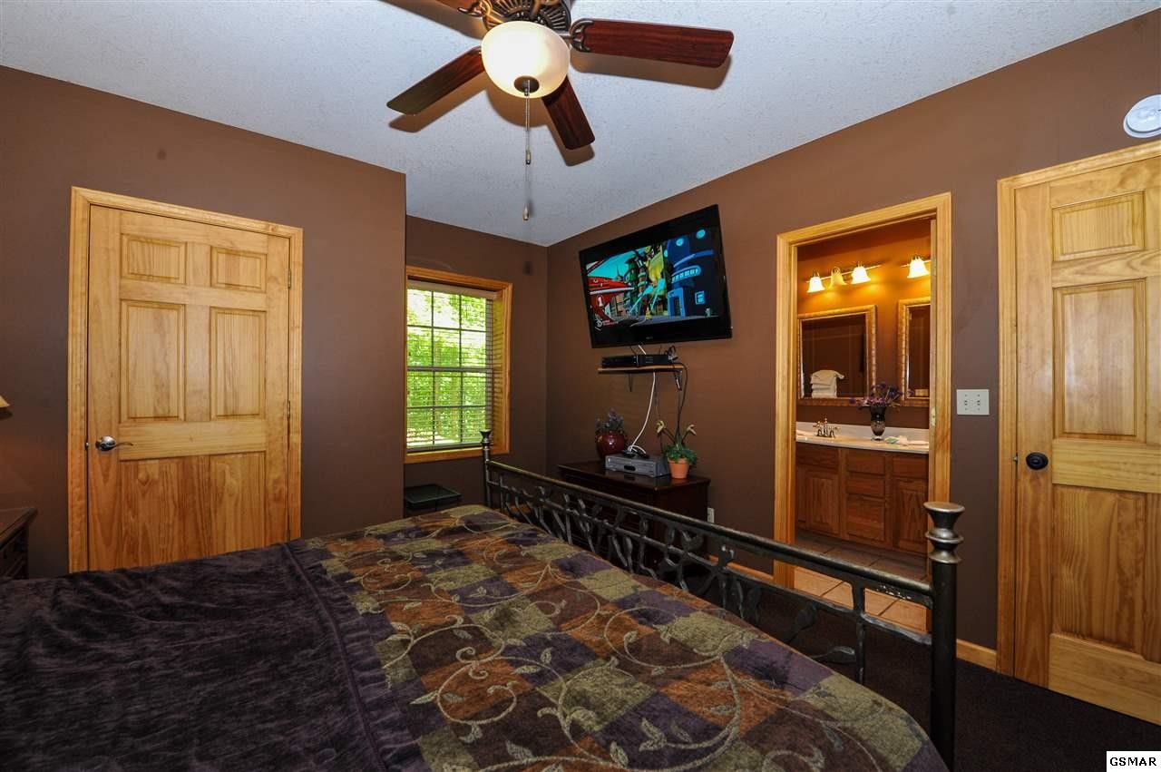 5011 Riversong Way Sevierville, TN 37876 - Photo 25 of 36