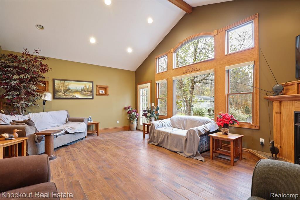 8238 Roedel Road Frankenmuth, MI 48734 - Photo 14 of 59 Gallery Image 14