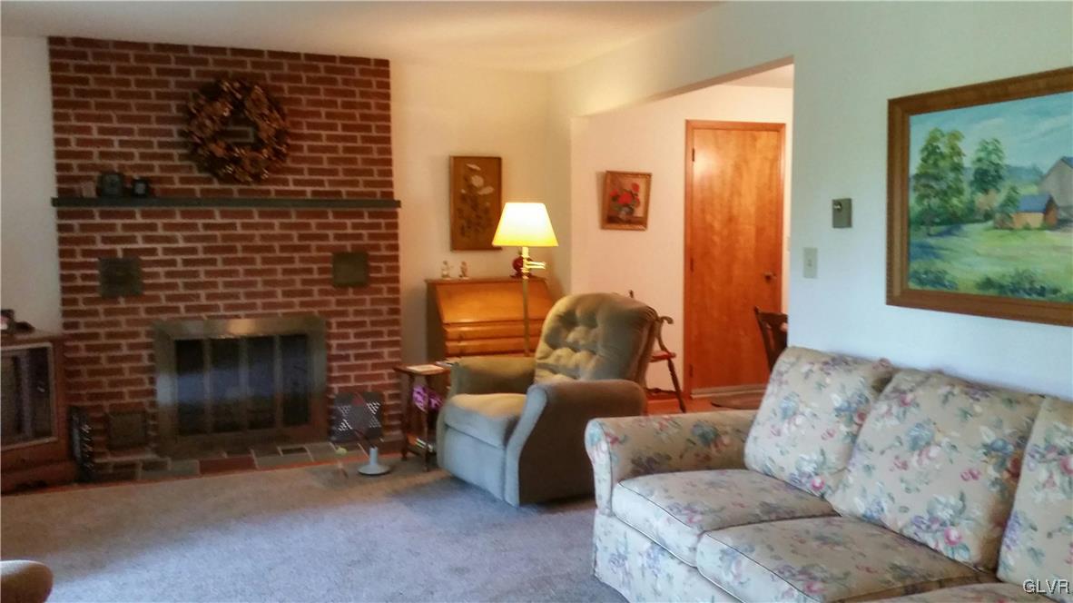 448 English Road Bath, PA 18014 - Photo 14 of 23