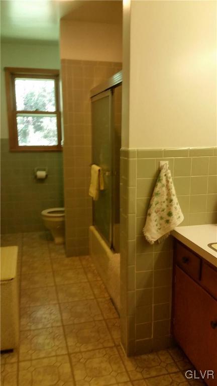 448 English Road Bath, PA 18014 - Photo 6 of 23