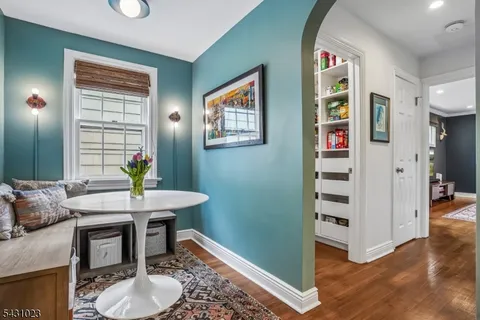 $1,299,000 | 11 Kendal Avenue, Maplewood, NJ 07040