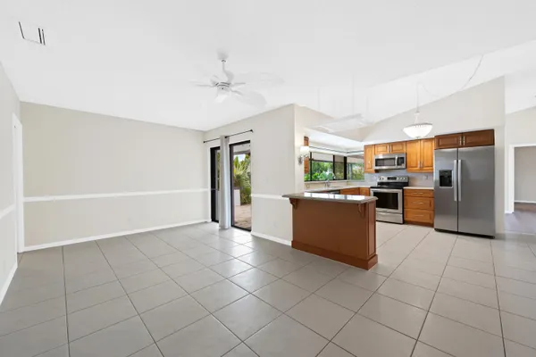 $4,600 | 8712 Southwest 52nd Street, Cooper City, FL 33328