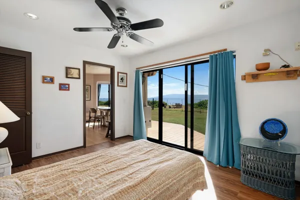 $1,850,000 | 2160 Kamehameha V Highway, Kaunakakai, HI 96748